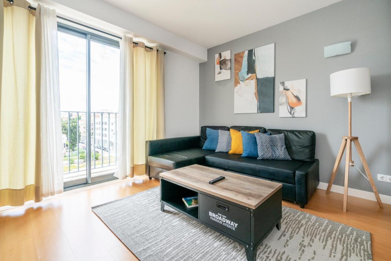 Bright & Spacious 2 Bed Flat 2 Bath W Garage In Lagos Marina Dış mekan fotoğraf